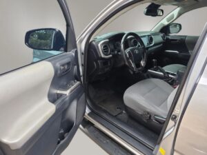 2019 Toyota Tacoma Access Cab SR5 Pickup 4D 6 ft ESTO8927C