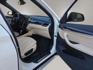 2017 BMW X1 xDrive28i Sport Utility 4D ESTO6295