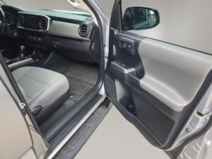 2019 Toyota Tacoma Access Cab SR5 Pickup 4D 6 ft ESTO8927C