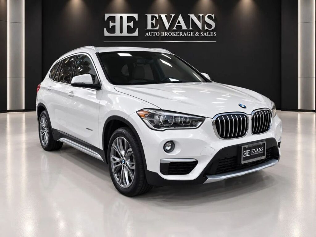 2017 BMW X1 xDrive28i Sport Utility 4D ESTO6295