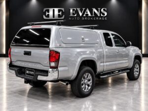 2019 Toyota Tacoma Access Cab SR5 Pickup 4D 6 ft ESTO8927C