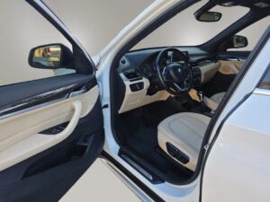 2017 BMW X1 xDrive28i Sport Utility 4D ESTO6295