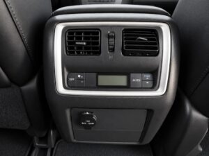 2015 INFINITI QX60 3.5 Sport Utility 4D ESTO3139