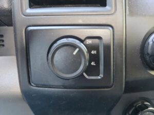 2019 Ford F150 Regular Cab XL Pickup 2D 8 ft ESTO8032