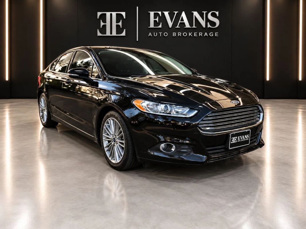 Image 1 of 21: 2016 Ford Fusion SE Sedan 4D ESTO7248