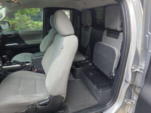 2019 Toyota Tacoma Access Cab SR5 Pickup 4D 6 ft ESTO8927C