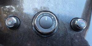 2015 INFINITI QX60 3.5 Sport Utility 4D ESTO3139