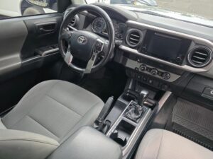 2019 Toyota Tacoma Access Cab SR5 Pickup 4D 6 ft ESTO8927C
