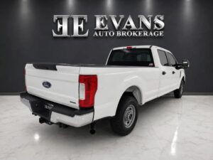 2018 Ford F250 Super Duty Crew Cab XL Pickup 4D 8 ft ESTO2871